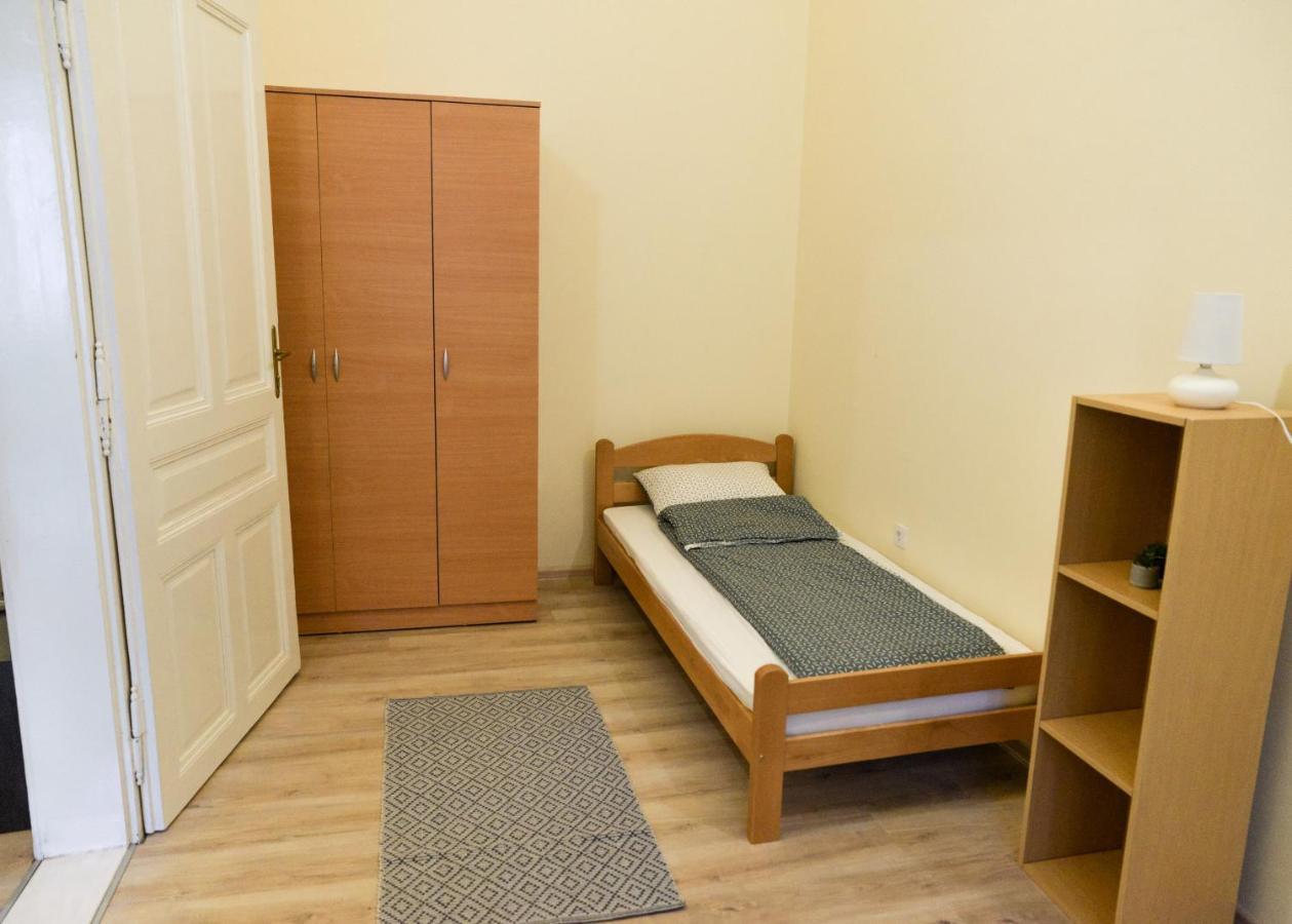 Centrum Apartment Senta Exterior photo